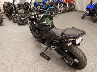 2016 KAWASAKI Z800 ABS
