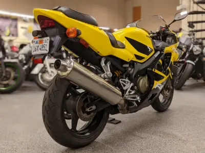 2002 Honda CBR F4i ONLY 900 MILES