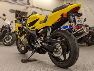 2002 Honda CBR F4i ONLY 900 MILES