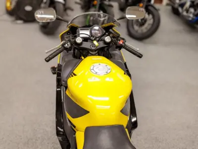 2002 Honda CBR F4i ONLY 900 MILES