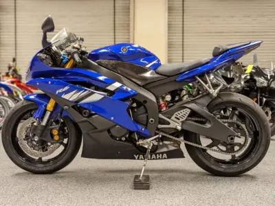 2006 YAMAHA R6