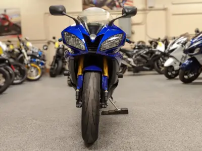 2006 YAMAHA R6