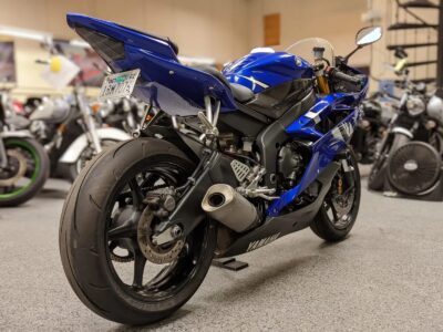 2006 YAMAHA R6