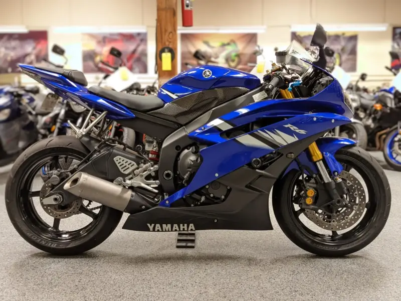 2006 YAMAHA R6