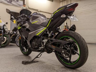 2021 Kawasaki Ninja 400