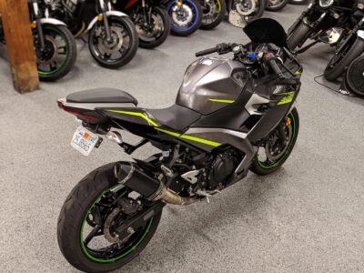 2021 Kawasaki Ninja 400