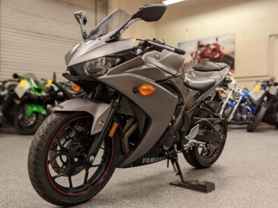 2016 Yamaha R3