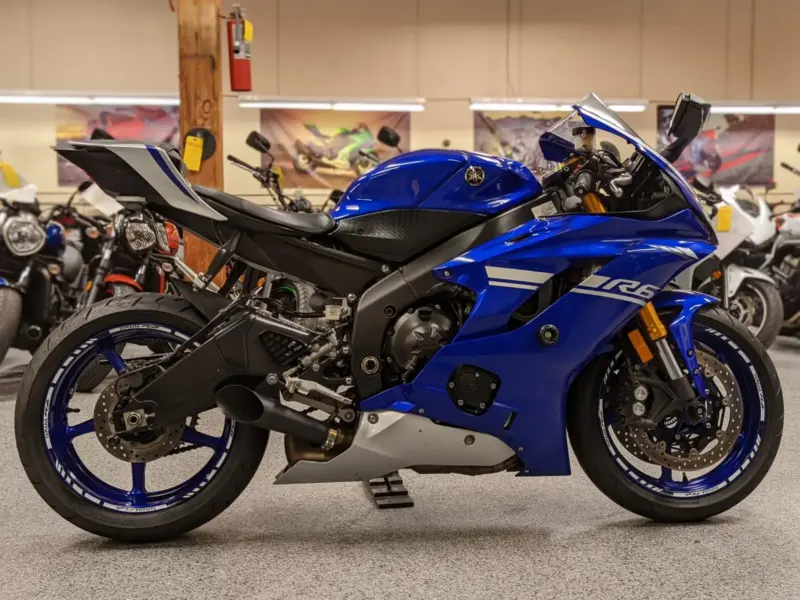 2017 Yamaha R6
