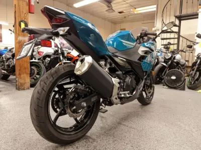 2021 Kawasaki Ninja 400