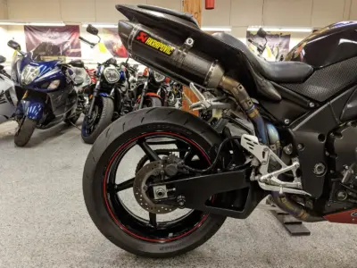 2009 Yamaha R1 Crossplane