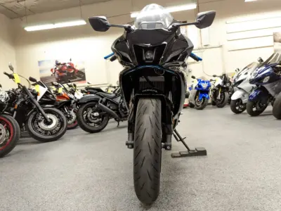 2022 YAMAHA R7