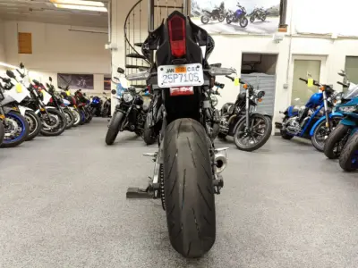 2022 YAMAHA R7