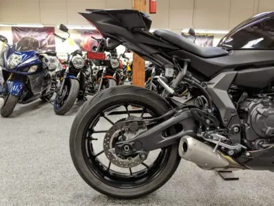 2022 YAMAHA R7