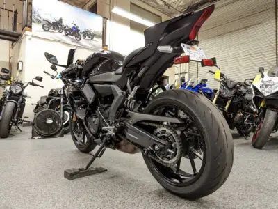 2022 YAMAHA R7