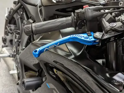 2022 YAMAHA R7