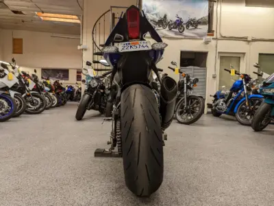 2016 Yamaha R1