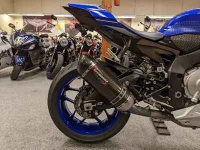 2016 Yamaha R1