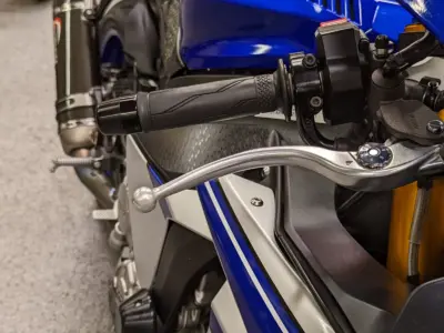 2016 Yamaha R1