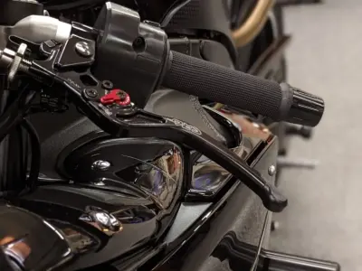 2012 Yamaha R1 RAVEN