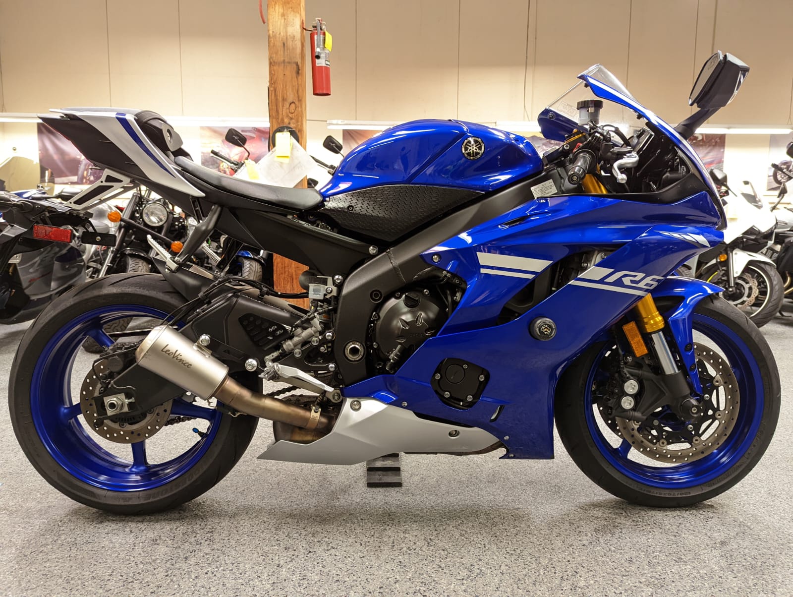 2017 Yamaha R6 AK Motors