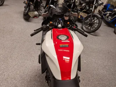 2022 YAMAHA R7 World GP 60th Anniversary Edition