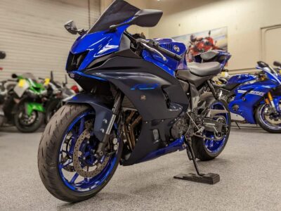 2022 YAMAHA R7