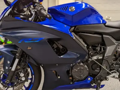 2022 YAMAHA R7