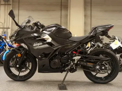 2022 Kawasaki Ninja 400 ABS