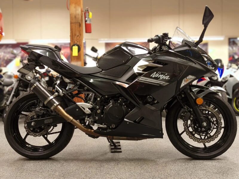2022 Kawasaki Ninja 400 ABS
