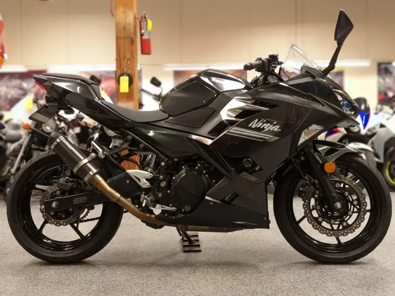 2022 Kawasaki Ninja 400 ABS