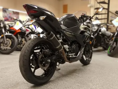 2022 Kawasaki Ninja 400 ABS