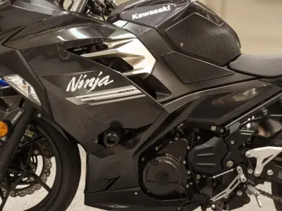 2022 Kawasaki Ninja 400 ABS