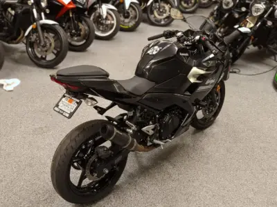 2022 Kawasaki Ninja 400 ABS