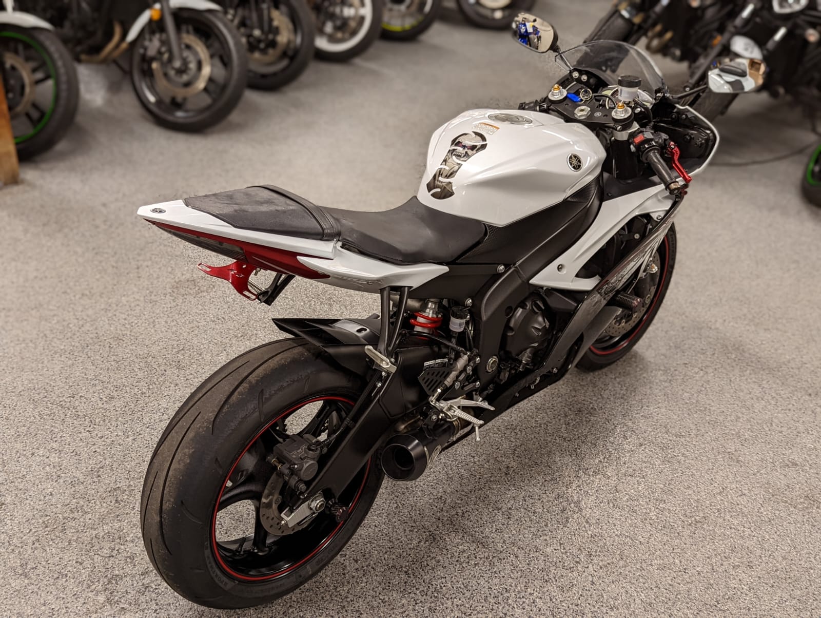 2020 yamaha r6 raven