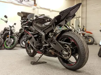 2015 Yamaha R6 RAVEN