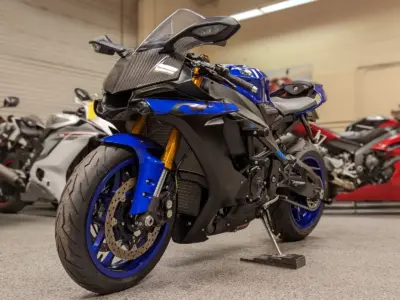 2019 Yamaha R1