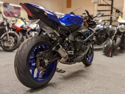 2019 Yamaha R1