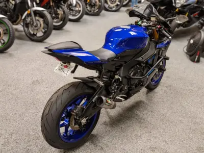 2019 Yamaha R1