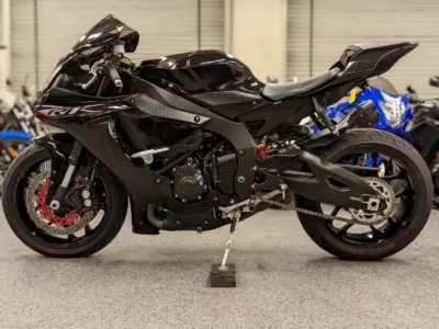 2018 Yamaha R1