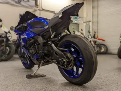 2020 Yamaha R1
