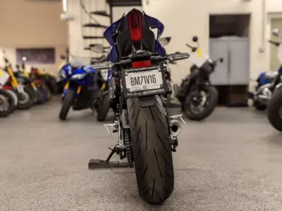 2022 YAMAHA R7