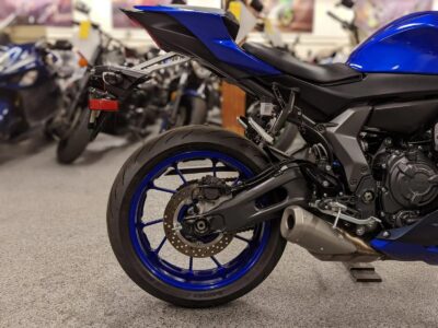 2022 YAMAHA R7