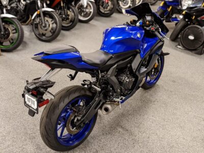 2022 YAMAHA R7