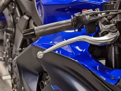 2022 YAMAHA R7