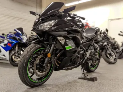 2019 Kawasaki Ninja 650 ABS KRT EDITION