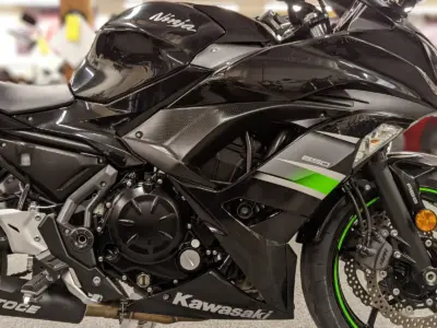 2019 Kawasaki Ninja 650 ABS KRT EDITION