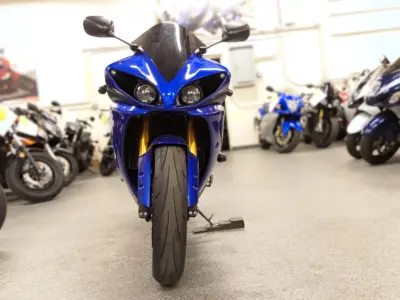 2010 Yamaha R1 Crossplane