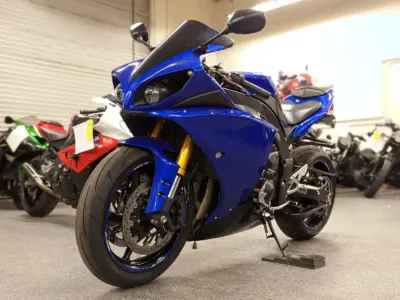 2010 Yamaha R1 Crossplane