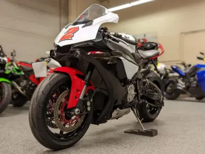 2016 Yamaha R1 R1S