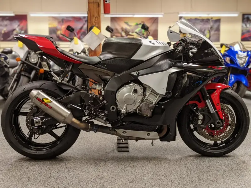 2016 Yamaha R1 R1S